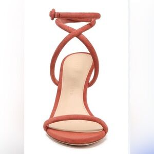 AI Overview



Veronica Beard Marceline strappy suede sandal